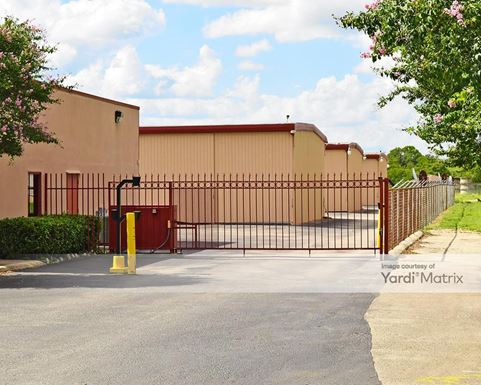 Source URL: https://cdnsc.rentcafe.com/dmslivecafe/3/1068692/1068692-1-2.jpg?width=-1&height=385&quality=80