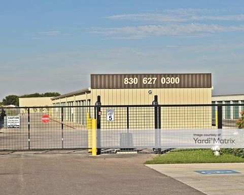 Source URL: https://cdnsc.rentcafe.com/dmslivecafe/3/1068694/1068694-1-4.jpg?width=-1&height=385&quality=80