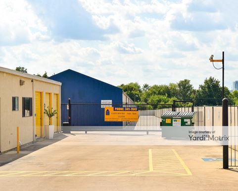 Source URL: https://cdnsc.rentcafe.com/dmslivecafe/3/1068696/1068696-1-4.jpg?width=-1&height=385&quality=80