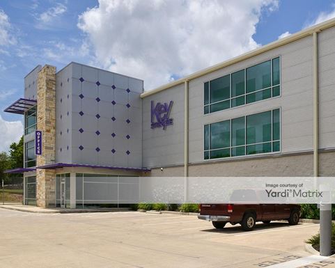 Source URL: https://cdnsc.rentcafe.com/dmslivecafe/3/1068709/1068709-1-5.jpg?width=-1&height=385&quality=80