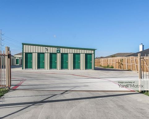 Source URL: https://cdnsc.rentcafe.com/dmslivecafe/3/1068710/1068710-1-5.jpg?width=-1&height=385&quality=80