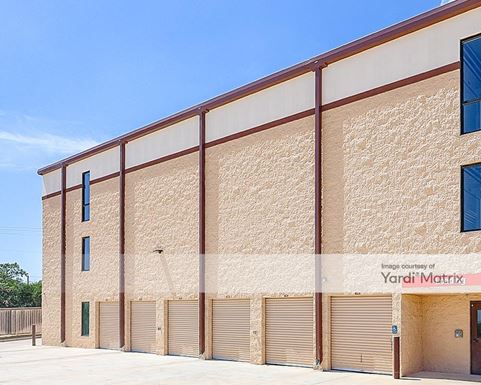 Source URL: https://cdnsc.rentcafe.com/dmslivecafe/3/1068713/1068713-1-3.jpg?width=-1&height=385&quality=80