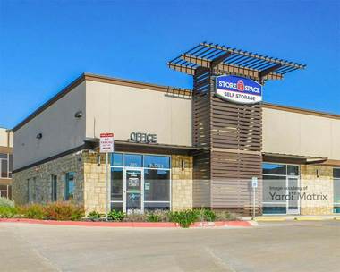 Storage Units for Rent available at 20523 Stone Oak Pkwy, San Antonio, TX 78258