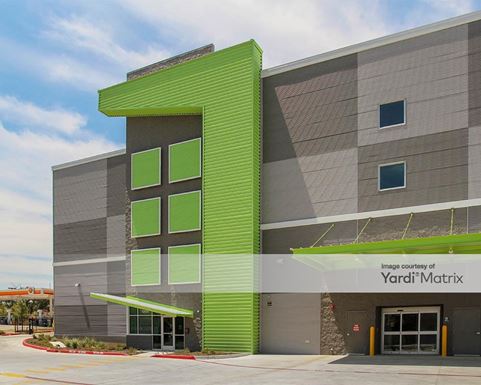 Source URL: https://cdnsc.rentcafe.com/dmslivecafe/3/1068717/1068717-1-5.jpg?width=-1&height=385&quality=80