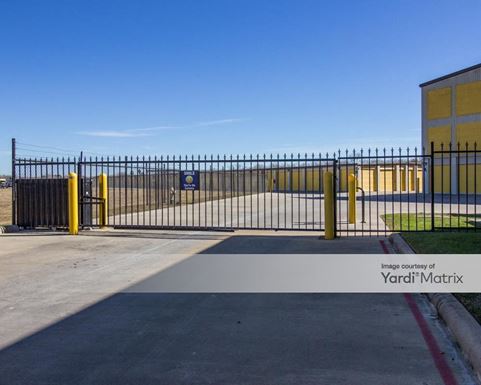 Source URL: https://cdnsc.rentcafe.com/dmslivecafe/3/1068718/1068718-1-3.jpg?width=-1&height=385&quality=80