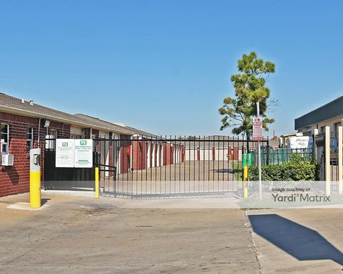 Source URL: https://cdnsc.rentcafe.com/dmslivecafe/3/1068719/1068719-1-4.jpg?width=-1&height=385&quality=80