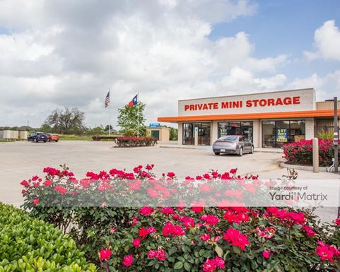 Source URL: https://cdnsc.rentcafe.com/dmslivecafe/3/1068722/1068722-1-2.jpg?width=-1&height=385&quality=80