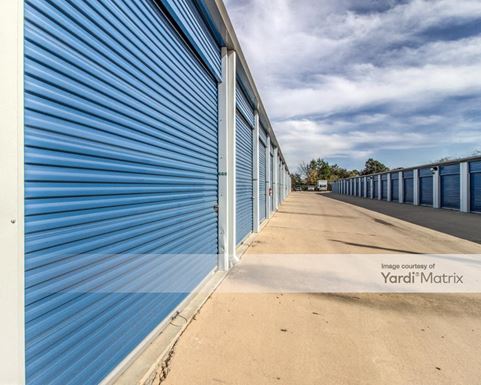 Source URL: https://cdnsc.rentcafe.com/dmslivecafe/3/1068727/1068727-1-3.jpg?width=-1&height=385&quality=80