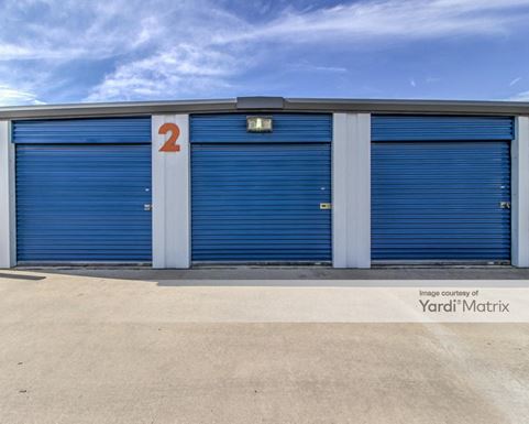 Source URL: https://cdnsc.rentcafe.com/dmslivecafe/3/1068727/1068727-1-4.jpg?width=-1&height=385&quality=80