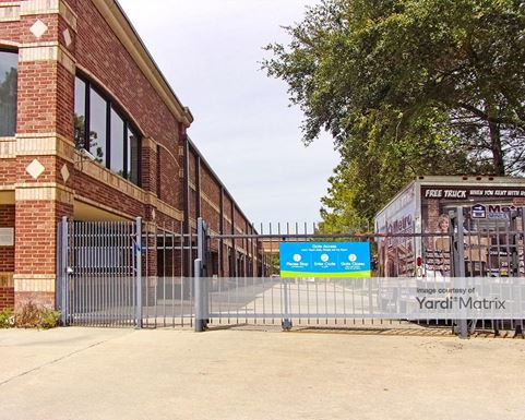 Source URL: https://cdnsc.rentcafe.com/dmslivecafe/3/1068732/1068732-1-3.jpg?width=-1&height=385&quality=80