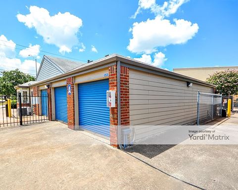 Source URL: https://cdnsc.rentcafe.com/dmslivecafe/3/1068733/1068733-1-5.jpg?width=-1&height=385&quality=80