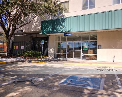 Source URL: https://cdnsc.rentcafe.com/dmslivecafe/3/1068738/1068738-1-3.jpg?width=-1&height=385&quality=80