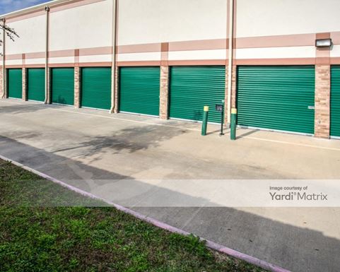 Source URL: https://cdnsc.rentcafe.com/dmslivecafe/3/1068741/1068741-1-4.jpg?width=-1&height=385&quality=80