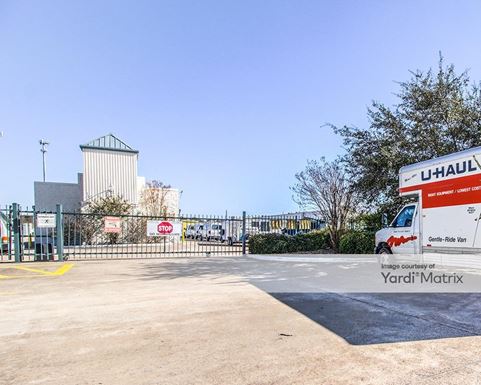 Source URL: https://cdnsc.rentcafe.com/dmslivecafe/3/1068745/1068745-1-2.jpg?width=-1&height=385&quality=80