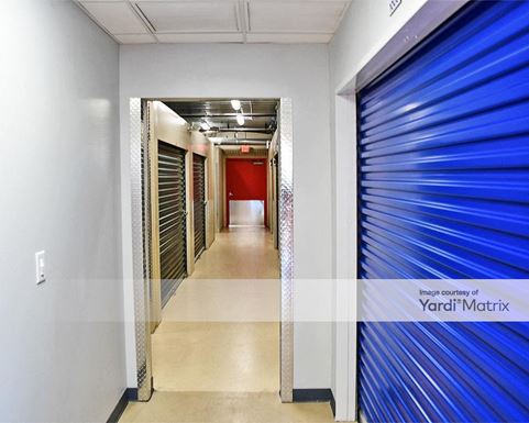 Source URL: https://cdnsc.rentcafe.com/dmslivecafe/3/1068769/1068769-1-2.jpg?width=-1&height=385&quality=80