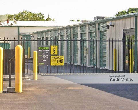 Source URL: https://cdnsc.rentcafe.com/dmslivecafe/3/1068775/1068775-1-3.jpg?width=-1&height=385&quality=80