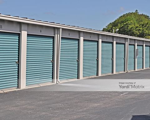 Source URL: https://cdnsc.rentcafe.com/dmslivecafe/3/1068779/1068779-1-5.jpg?width=-1&height=385&quality=80