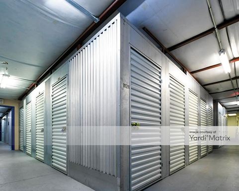 Source URL: https://cdnsc.rentcafe.com/dmslivecafe/3/1068783/1068783-1-4.jpg?width=-1&height=385&quality=80