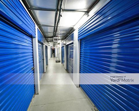 Source URL: https://cdnsc.rentcafe.com/dmslivecafe/3/1068784/1068784-1-3.jpg?width=-1&height=385&quality=80