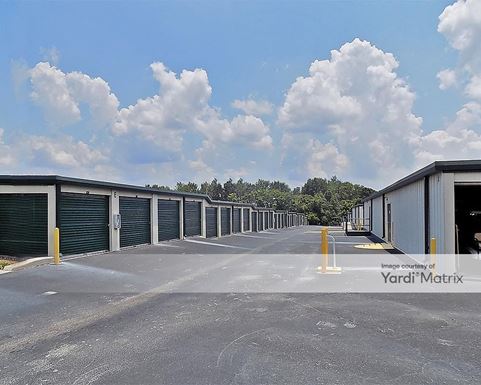 Source URL: https://cdnsc.rentcafe.com/dmslivecafe/3/1068799/1068799-1-4.jpg?width=-1&height=385&quality=80