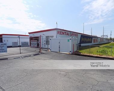 Storage Units for Rent available at 5024 South Manhattan Avenue, Tampa, FL 33611