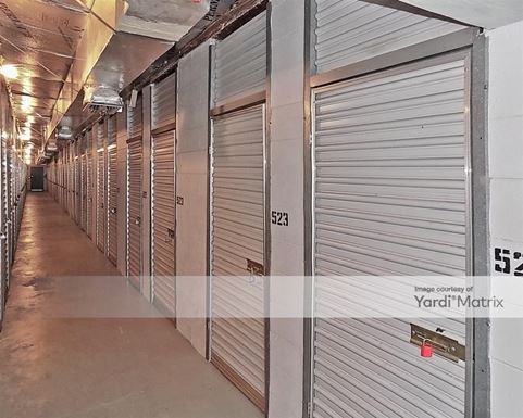 Source URL: https://cdnsc.rentcafe.com/dmslivecafe/3/1068802/1068802-1-6.jpg?width=-1&height=385&quality=80