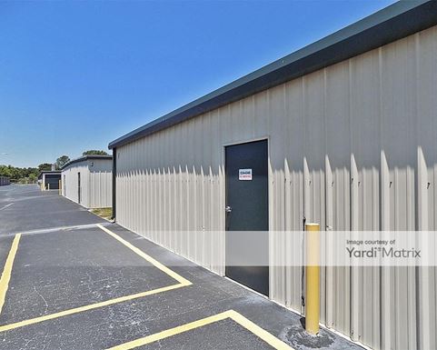 Source URL: https://cdnsc.rentcafe.com/dmslivecafe/3/1068804/1068804-1-2.jpg?width=-1&height=385&quality=80