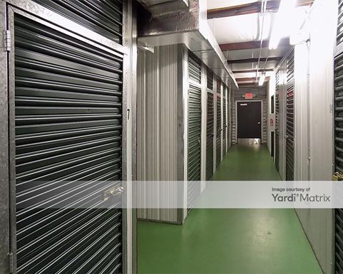 Source URL: https://cdnsc.rentcafe.com/dmslivecafe/3/1068804/1068804-1-5.jpg?width=-1&height=385&quality=80