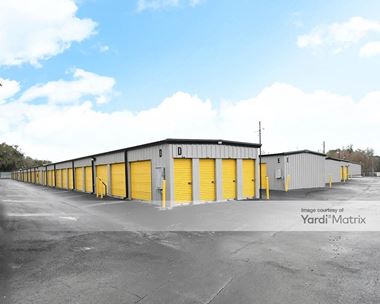 Storage Units for Rent available at 9010 US Highway 98 N, Lakeland, FL 33809