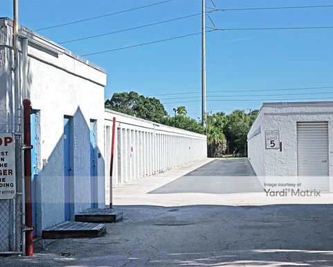 Source URL: https://cdnsc.rentcafe.com/dmslivecafe/3/1068822/1068822-1-2.jpg?width=-1&height=385&quality=80