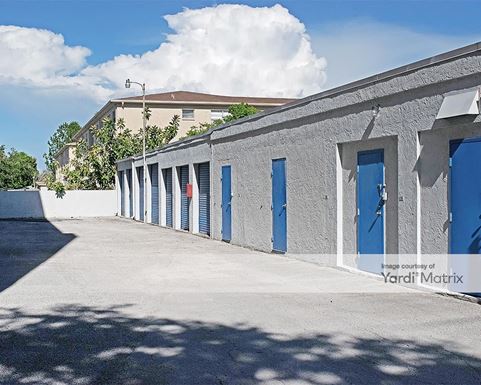 Source URL: https://cdnsc.rentcafe.com/dmslivecafe/3/1068822/1068822-1-5.jpg?width=-1&height=385&quality=80