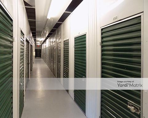 Source URL: https://cdnsc.rentcafe.com/dmslivecafe/3/1068826/1068826-1-4.jpg?width=-1&height=385&quality=80