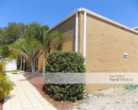 Source URL: https://cdnsc.rentcafe.com/dmslivecafe/3/1068830/1068830-1-4.jpg?width=-1&height=385&quality=80