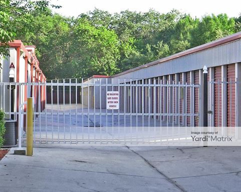 Source URL: https://cdnsc.rentcafe.com/dmslivecafe/3/1068832/1068832-1-4.jpg?width=-1&height=385&quality=80