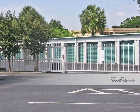 Source URL: https://cdnsc.rentcafe.com/dmslivecafe/3/1068834/1068834-1-3.jpg?width=-1&height=385&quality=80