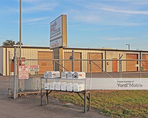 Source URL: https://cdnsc.rentcafe.com/dmslivecafe/3/1068838/1068838-1-2.jpg?width=-1&height=385&quality=80