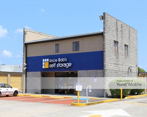 Source URL: https://cdnsc.rentcafe.com/dmslivecafe/3/1068854/1068854-1-5.jpg?width=-1&height=385&quality=80