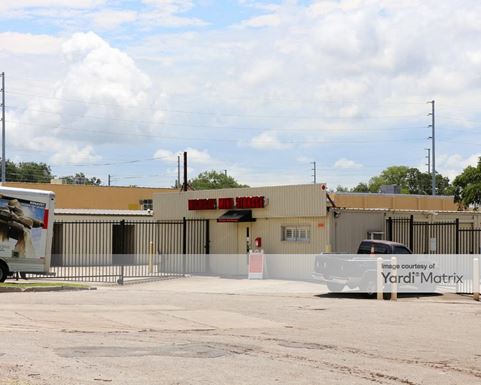 Source URL: https://cdnsc.rentcafe.com/dmslivecafe/3/1068864/1068864-1-2.jpg?width=-1&height=385&quality=80