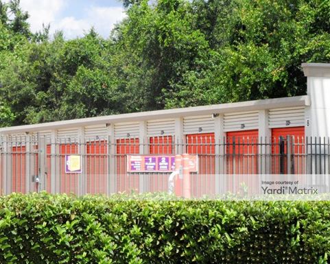 Source URL: https://cdnsc.rentcafe.com/dmslivecafe/3/1068868/1068868-1-2.jpg?width=-1&height=385&quality=80