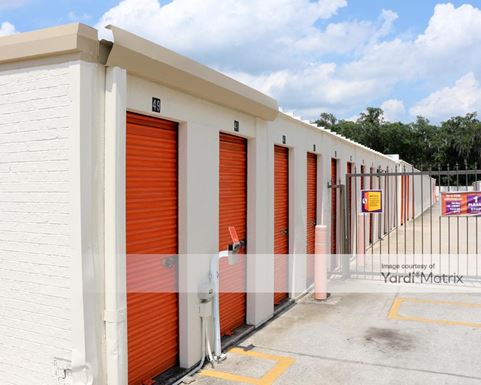 Source URL: https://cdnsc.rentcafe.com/dmslivecafe/3/1068870/1068870-1-3.jpg?width=-1&height=385&quality=80