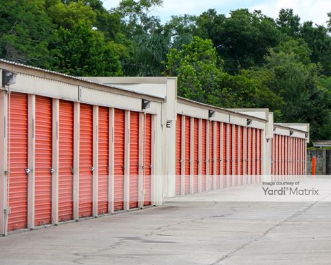 Source URL: https://cdnsc.rentcafe.com/dmslivecafe/3/1068871/1068871-1-3.jpg?width=-1&height=385&quality=80