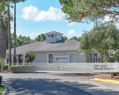 Storage Units for Rent available at 27300 Catherine Street, Okahumpka, FL 34762