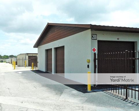 Source URL: https://cdnsc.rentcafe.com/dmslivecafe/3/1068880/1068880-1-3.jpg?width=-1&height=385&quality=80