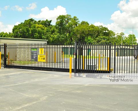 Source URL: https://cdnsc.rentcafe.com/dmslivecafe/3/1068890/1068890-1-2.jpg?width=-1&height=385&quality=80