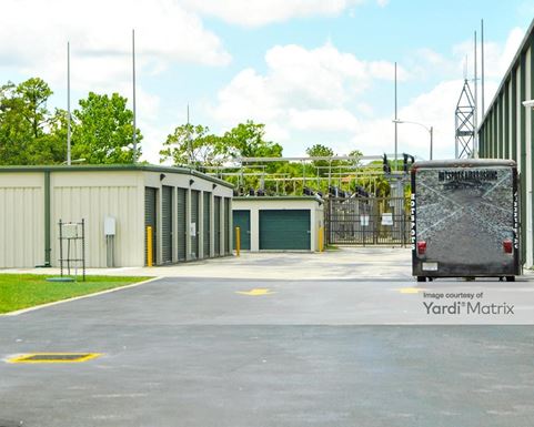 Source URL: https://cdnsc.rentcafe.com/dmslivecafe/3/1068890/1068890-1-4.jpg?width=-1&height=385&quality=80