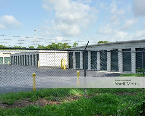 Source URL: https://cdnsc.rentcafe.com/dmslivecafe/3/1068891/1068891-1-5.jpg?width=-1&height=385&quality=80