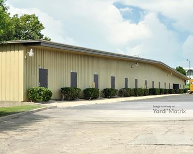 Storage Units for Rent available at 807 North Cocoa Blvd, Cocoa, FL 32922