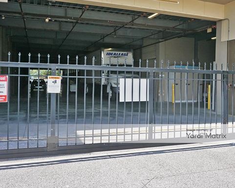 Source URL: https://cdnsc.rentcafe.com/dmslivecafe/3/1068903/1068903-1-4.jpg?width=-1&height=385&quality=80