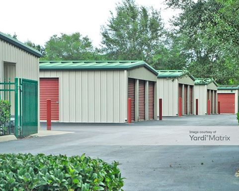 Source URL: https://cdnsc.rentcafe.com/dmslivecafe/3/1068921/1068921-1-4.jpg?width=-1&height=385&quality=80