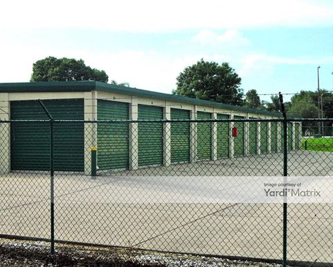 Source URL: https://cdnsc.rentcafe.com/dmslivecafe/3/1068939/1068939-1-3.jpg?width=-1&height=385&quality=80